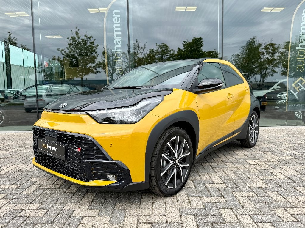 Toyota Aygo X Hybrid 115 GR Sport, disponible immédiatement, Cuir et Alcantara, Achat, Euro 6, Entreprise