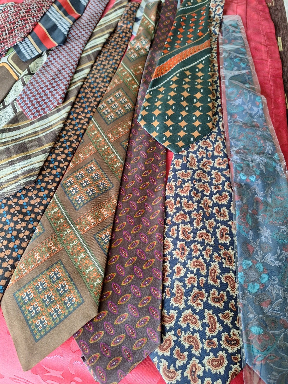 Lot de cravates pour hommes, À motif, Comme neuf, Enlèvement, Multicolore