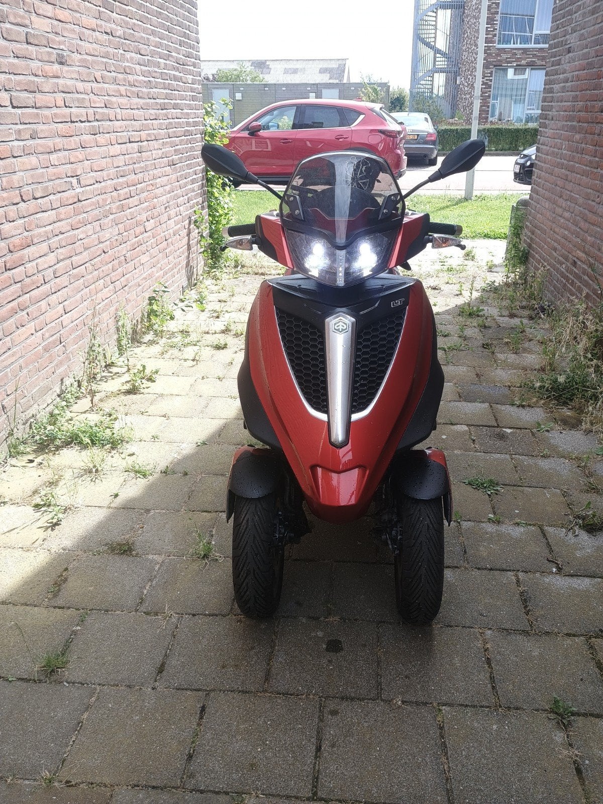 Piaggio MP3 Yourban 300LT 2013 avec permis de conduire B, Motos, 300 cm³, Particulier, 1 cylindre
