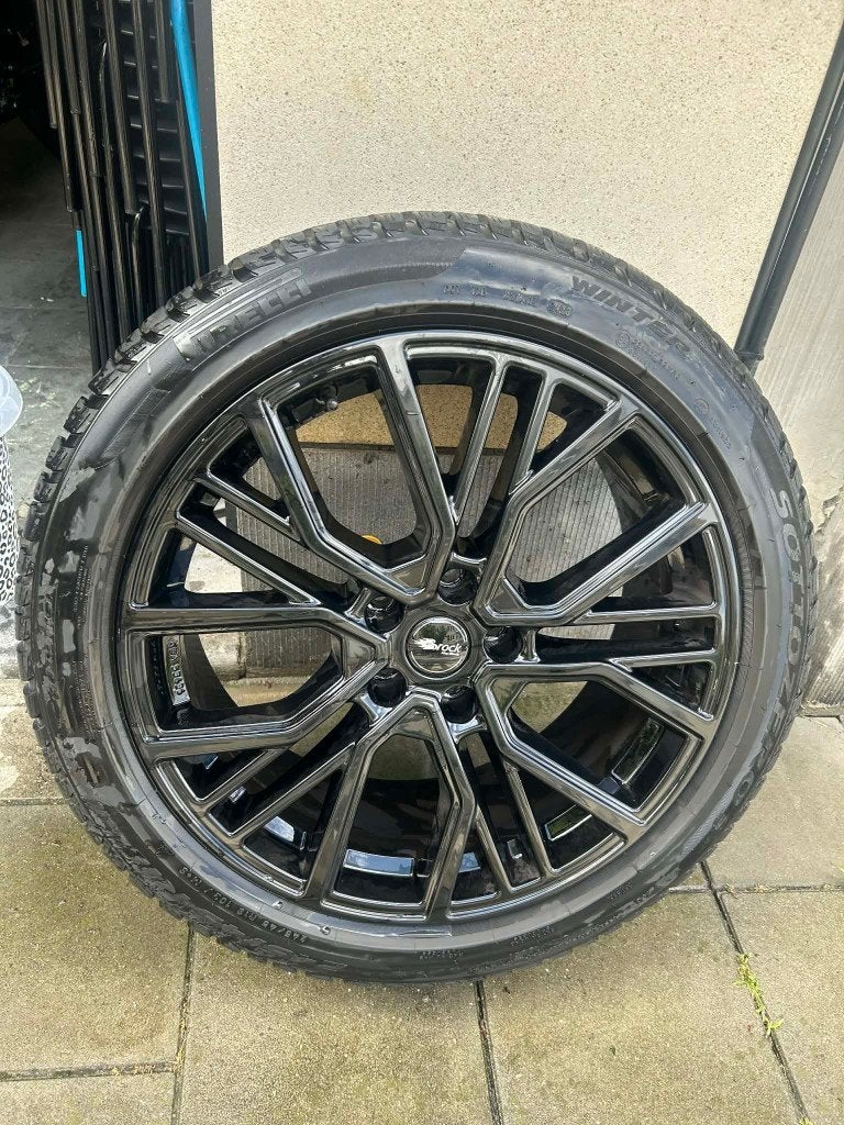 Auto elgen 19 inch . 245/45/R19., Auto-onderdelen, 245 mm, Banden en Velgen, Nieuw, All Season