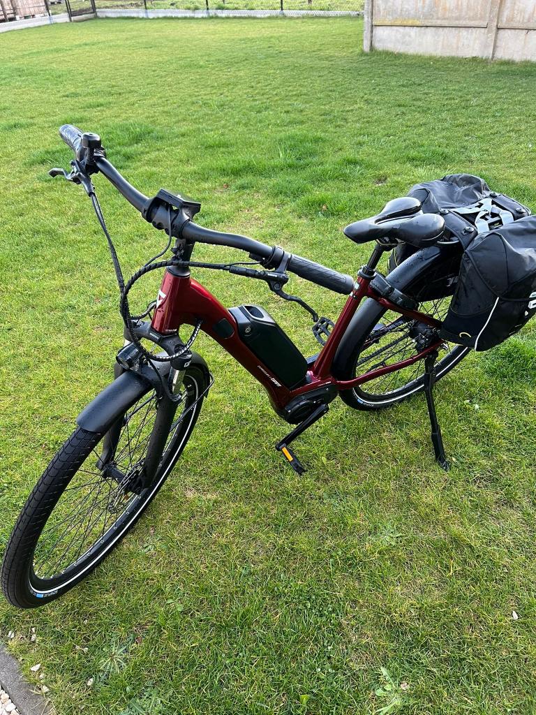Elektrische fiets, Fietsen en Brommers, Elektrische fietsen, Zo goed als nieuw, Giant, 50 km per accu of meer, Ophalen