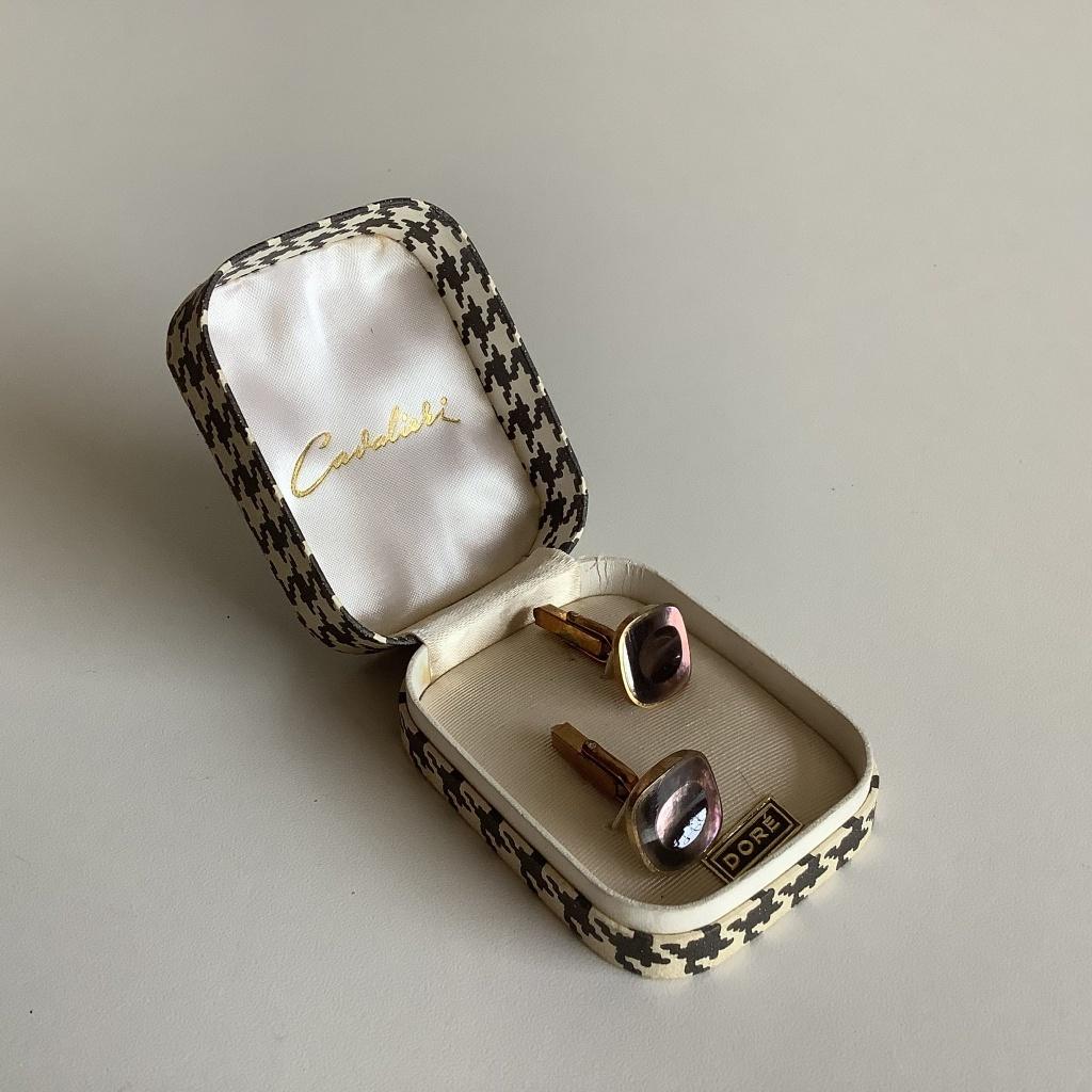 Vintage vergulde Cavalieri manchetknopen in etui, Ophalen of Verzenden, Nieuw, Overige materialen, Verguld