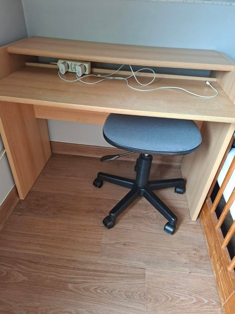 Bureau kind, Huis en Inrichting, Bureaus, Ophalen