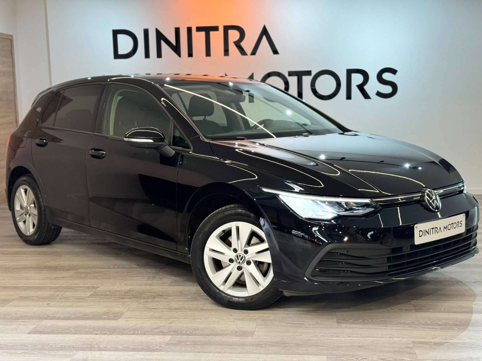 Volkswagen Golf 1.0 TSI Life - Carplay/LED/Cruise/Navi/Rijhu, Achat, Euro 6, Entretenue par le concessionnaire, 5 portes