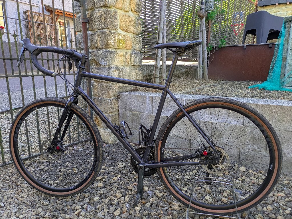 Genesis Croix de Fer 20 Gris mat Taille L, Enlèvement
