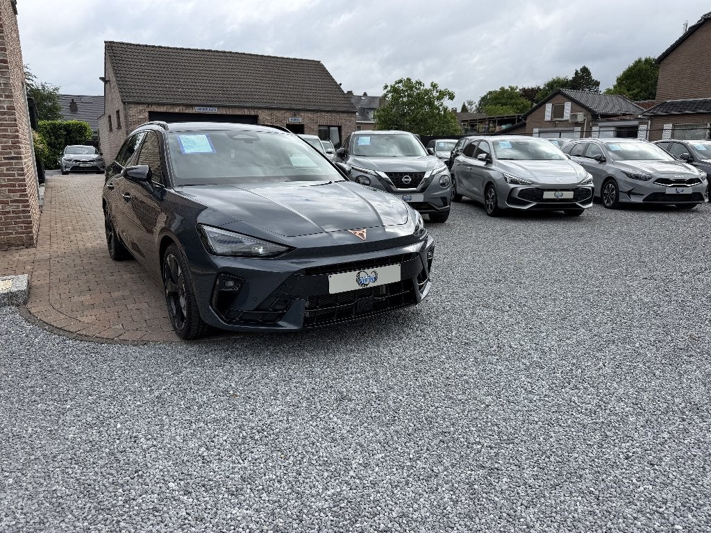CUPRA Leon ST 1.5 eTSI 150PK MHEV DSG EL/KOFFER *6855KM*, Auto's, Cupra, Automaat, 1498 cc, 4 cilinders, https://public.car-pass.be/vhr/45374290-2339-491f-99ad-4156d4f6b87b