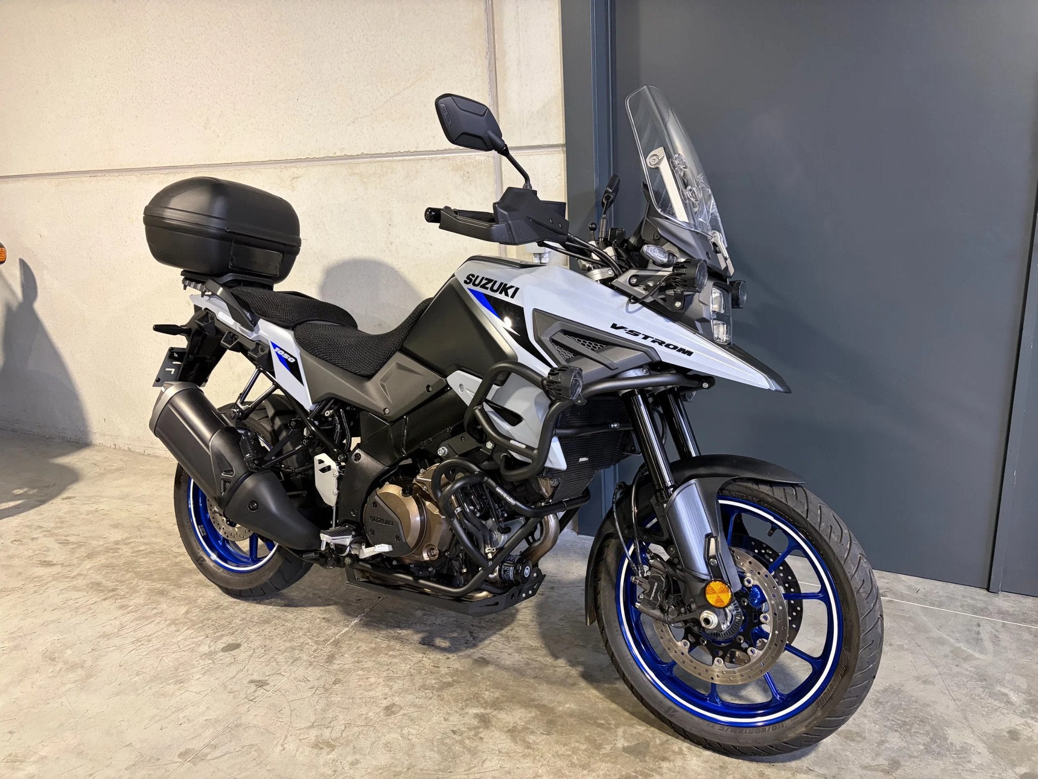 Suzuki DL 1050 V-strom met veel opties (bj 2025), Bedrijf, 1050 cc, Meer dan 35 kW, Overig