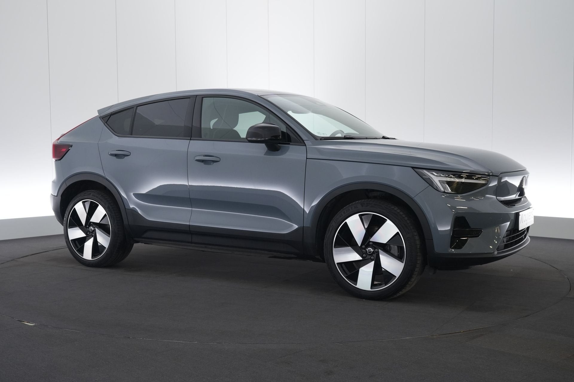 (2CME579) VOLVO C40, Autos, Argent ou Gris, Achat, Entreprise, Carnet d'entretien