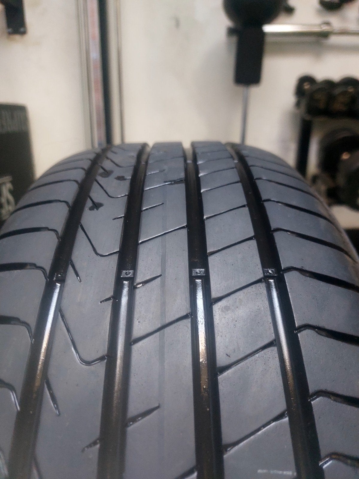 4 zomerbanden Pirelli Cinturato P7 215/50 R18 96V  04/2024, Auto-onderdelen, Banden en Velgen, Ophalen, 18 inch, Band(en), Zomerbanden