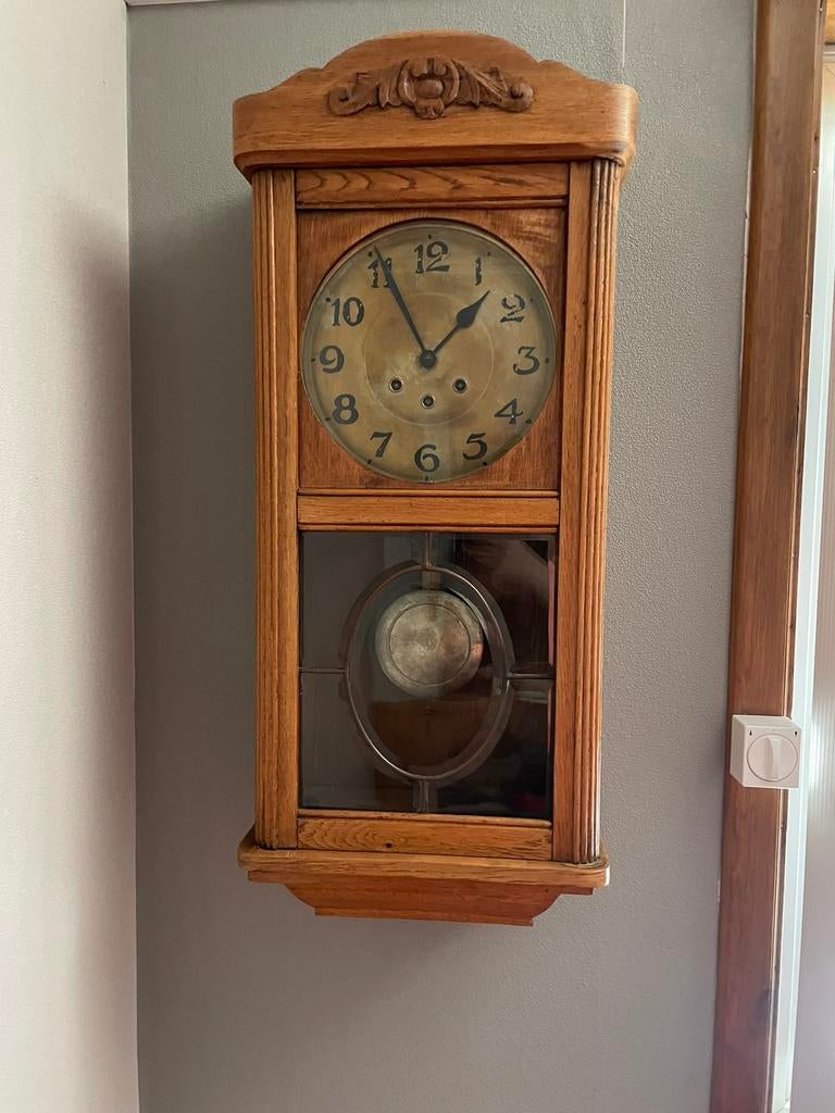 Vintage klok, Ophalen