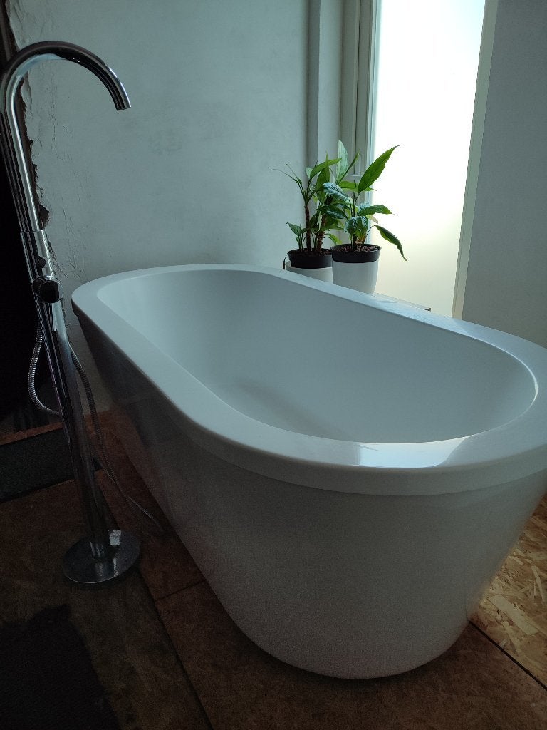 modern vrijstaand bad, Doe-het-zelf en Bouw, Sanitair, Ophalen, Gebruikt, Bad