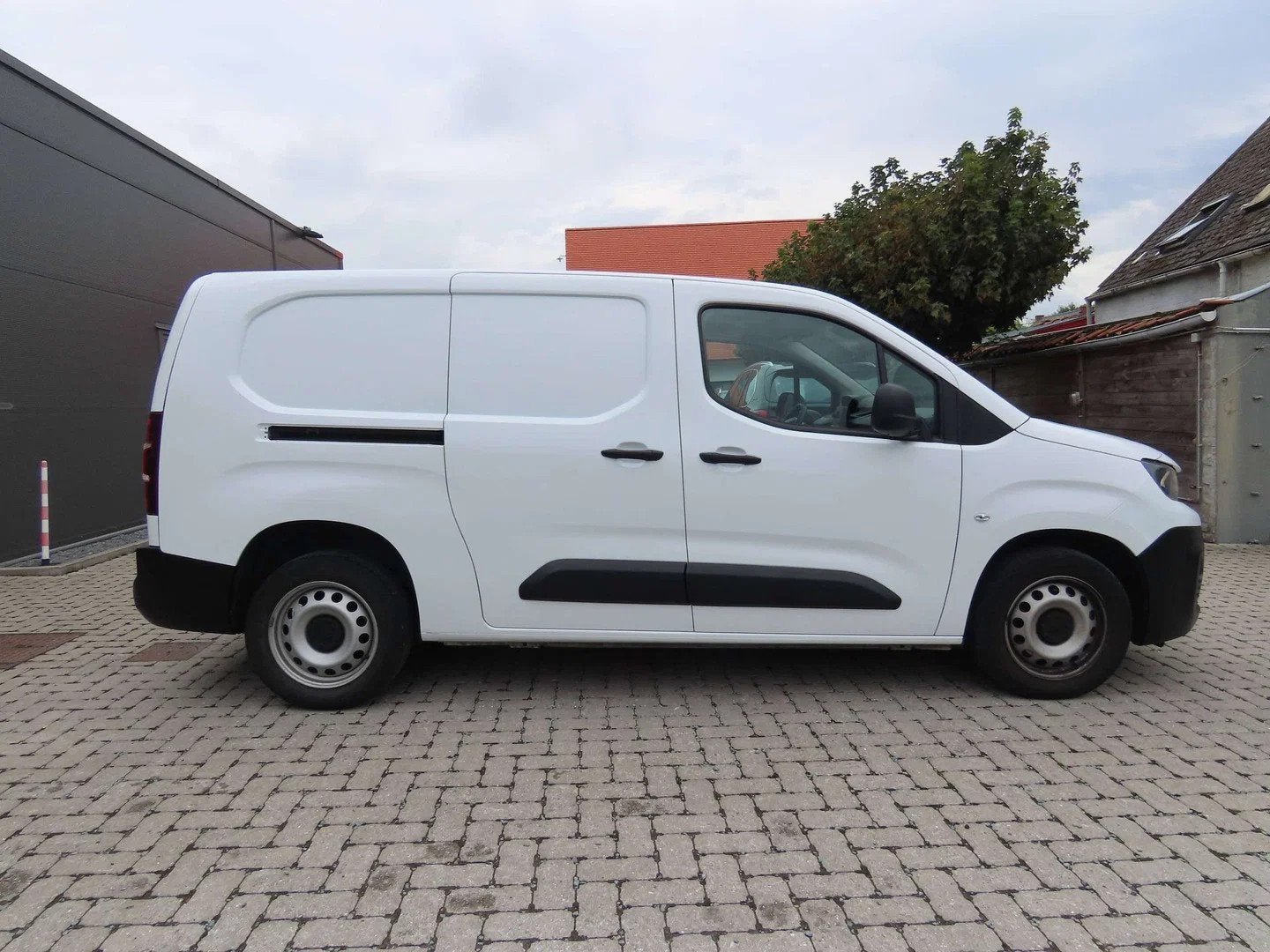 Peugeot Partner Partner 1.5 BlueHDi L2 Heavy Pro S/S (EU6.2), Gebruikt, Euro 6, 4 cilinders, 5 deurs