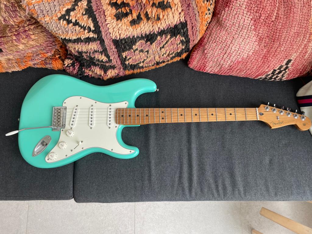 Fender Stratocaster - MIM, Muziek en Instrumenten, Ophalen, Zo goed als nieuw, Fender