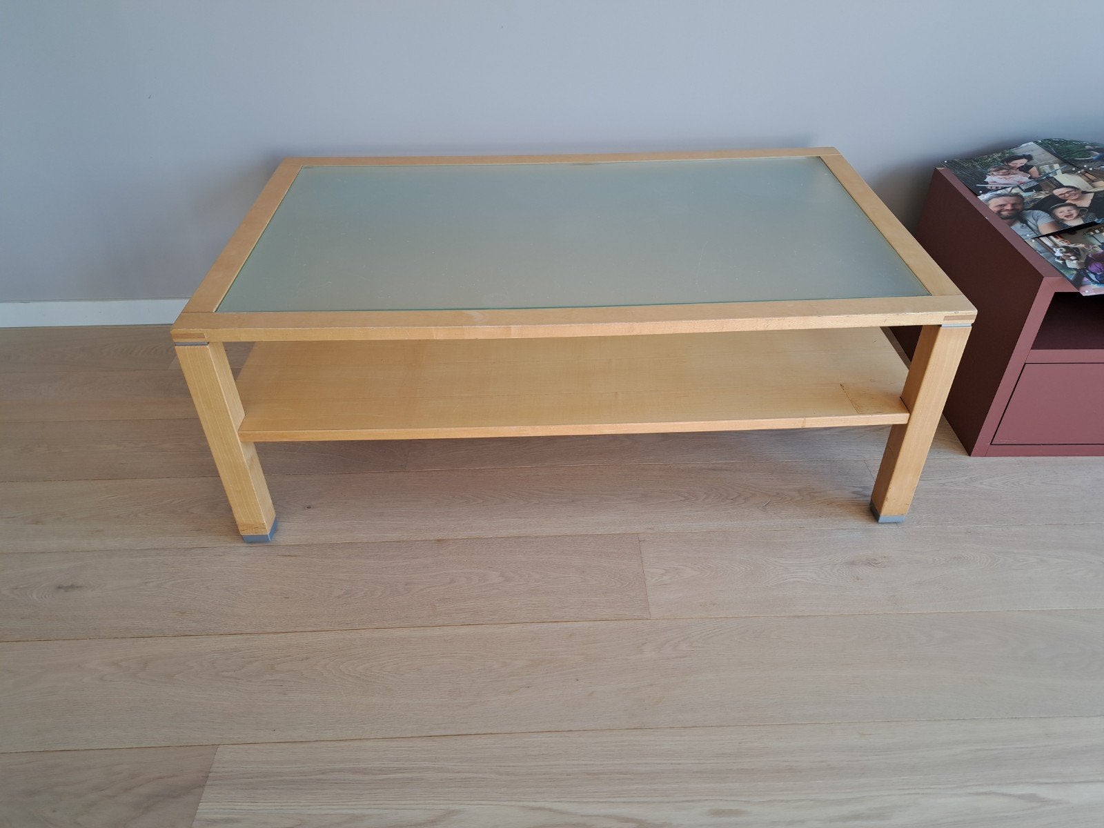 houten salontafel met glazen blad, Maison & Meubles, Tables | Tables de salon, Autres essences de bois, 100 à 150 cm, Enlèvement