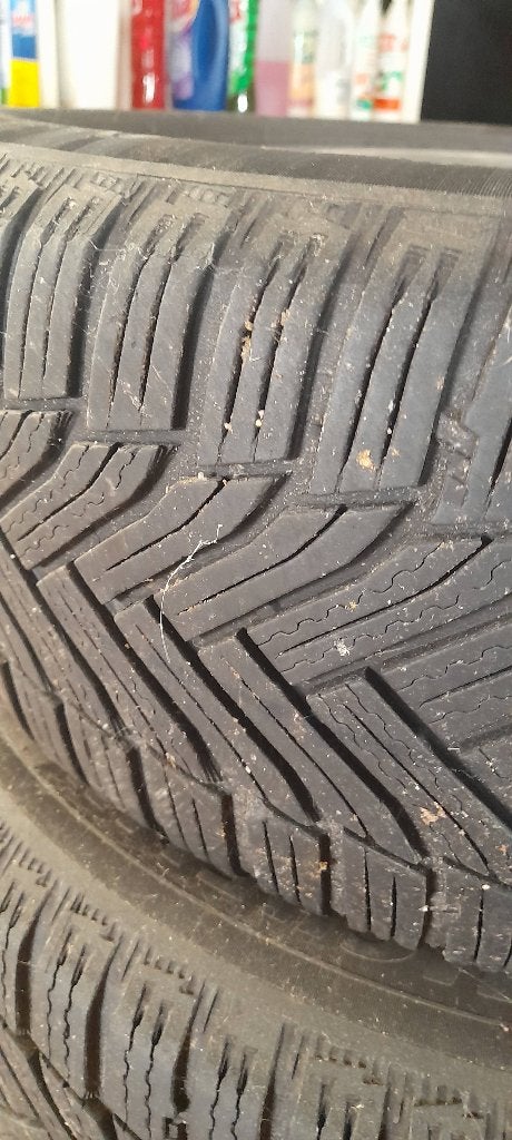 4 roues hiver Michelin 205/55R16 avec jantes acier, Ophalen, Gebruikt, 16 inch, Banden en Velgen