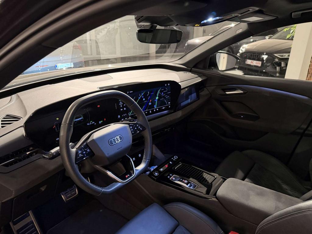 Audi Q6 e-tron E-TRON 100 kWh 50 Performance 3x S LINE * LUC, Autos, Achat, 306 ch, Noir, 5 places