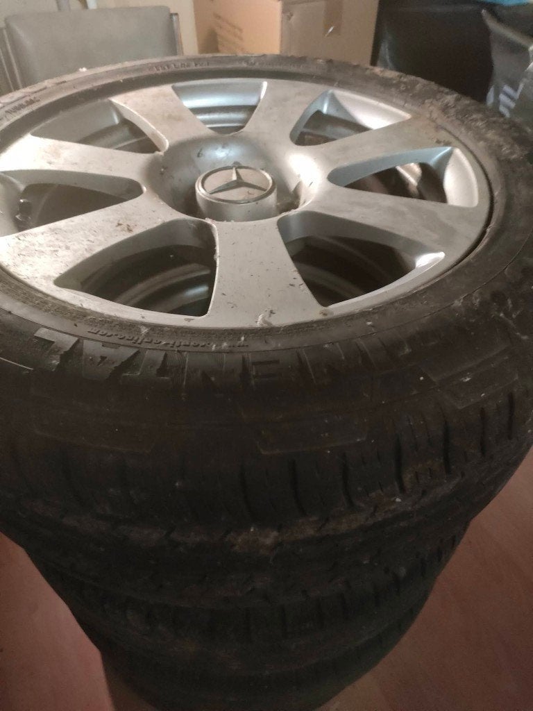 Autobanden + velgen Mercedes, Auto-onderdelen, Banden en Velgen, Ophalen, Gebruikt, Banden en Velgen, 17 inch