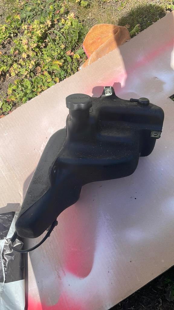 Piaggio zip type 1/2/3 benzine bak, Ophalen