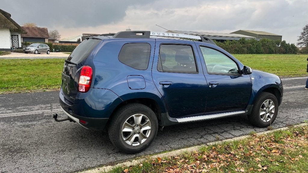 DUSTER 1.6BENZINE 41.KM, Lichtmetalen velgen, Duster, Bedrijf, Handgeschakeld