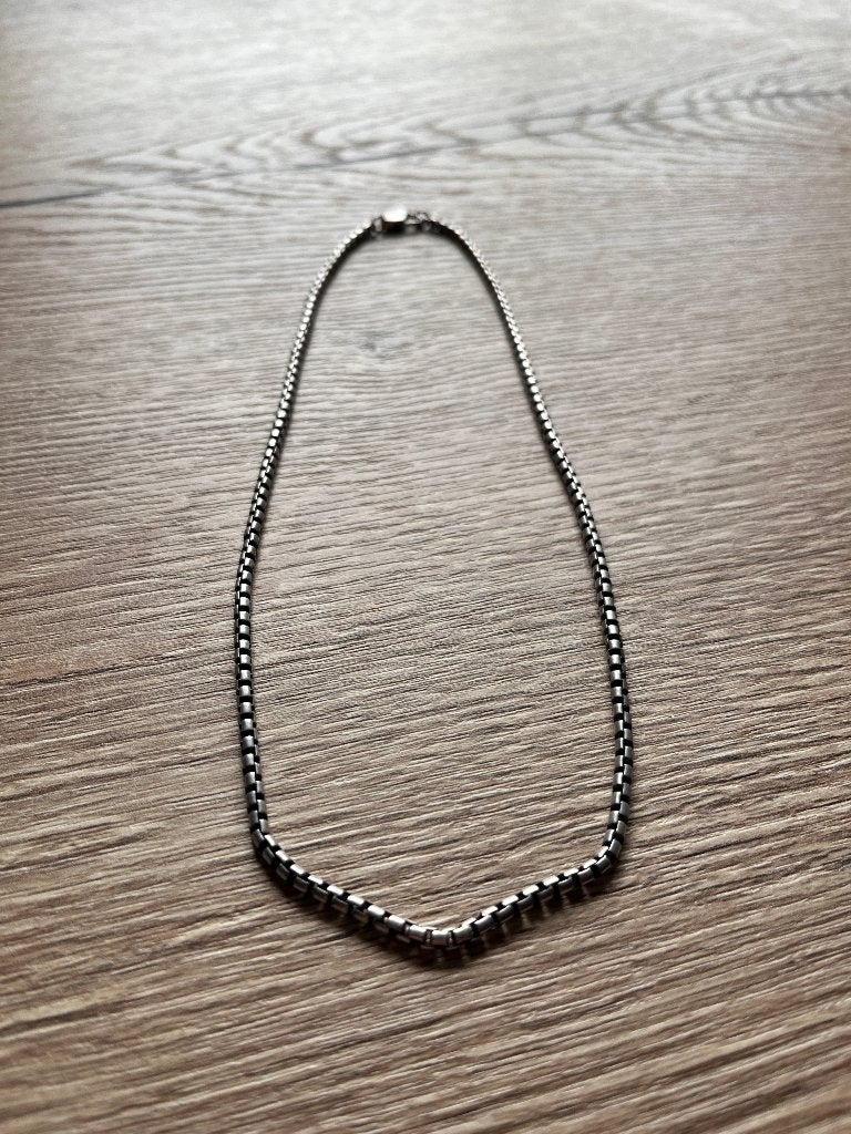 Ketting Clocks + Colours, Handtassen en Accessoires, Kettingen, Ophalen of Verzenden, Zo goed als nieuw, Zilver, Zilver