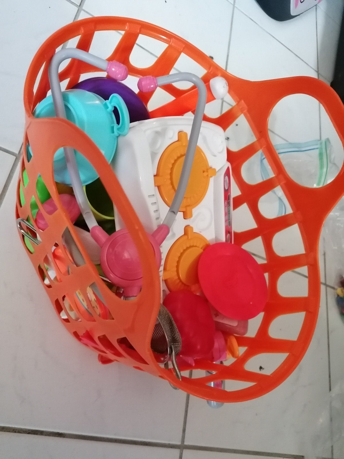 Accessoires dînette gratuit
