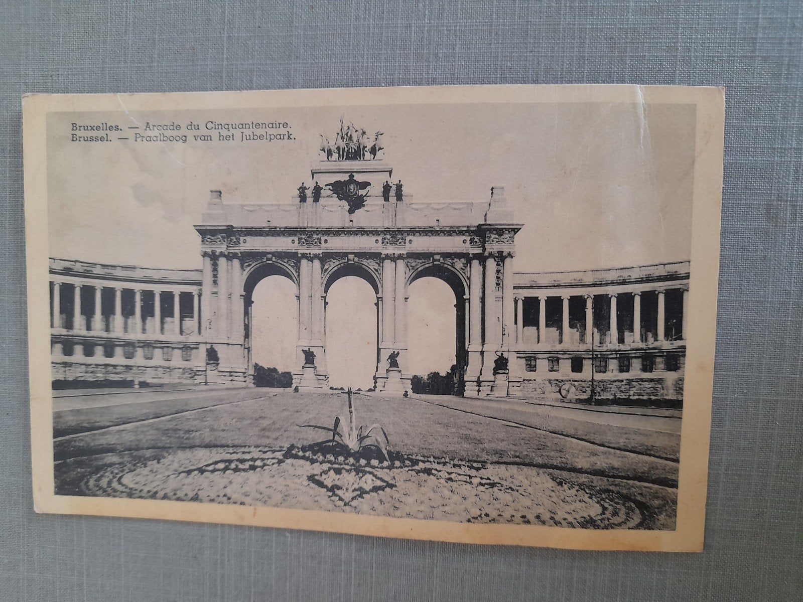 Brussel - Arcade du Cinquantenaire - Ansichtkaart, Ophalen of Verzenden, 1920 tot 1940, Gelopen, Brussel (Gewest)
