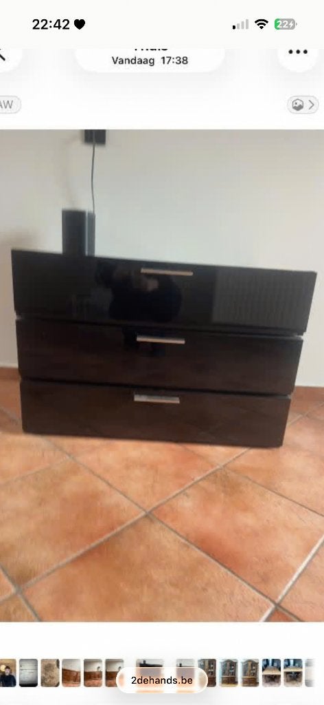 Zwarte kast hoogglans, Huis en Inrichting, Ophalen, Teakhout, 50 tot 100 cm, Zo goed als nieuw