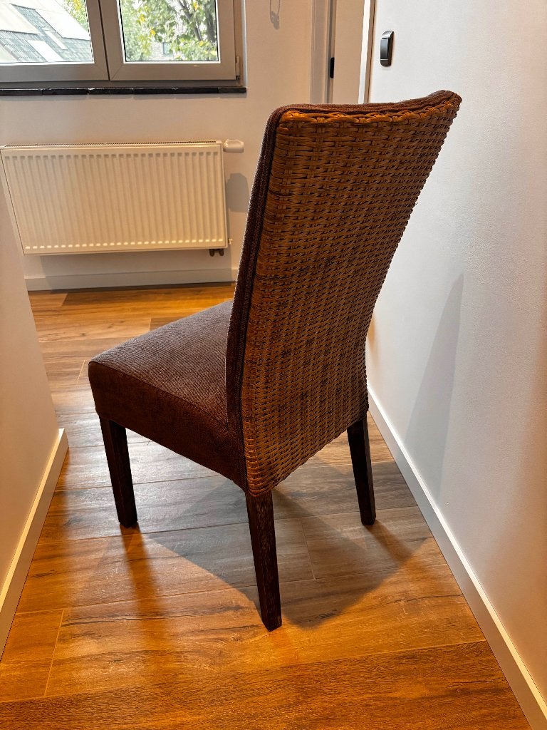 10 bruine eetkamerstoelen met rieten rug (1m hoog), Huis en Inrichting, Stoelen, Ophalen, Gebruikt, Bruin, Hout