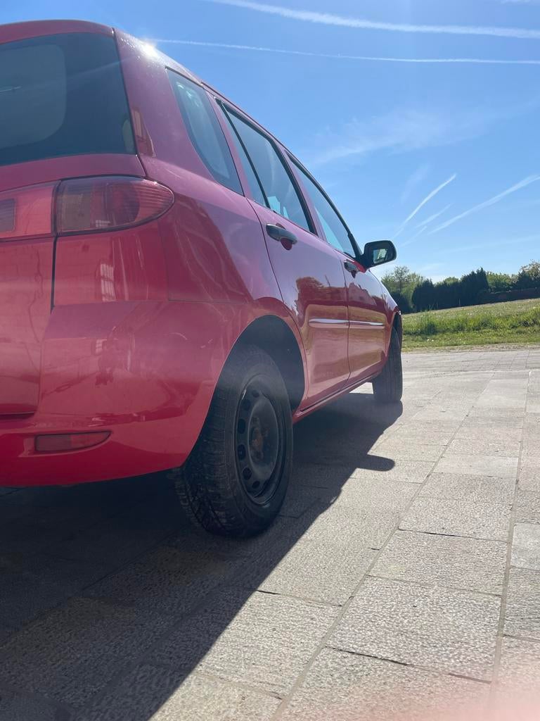 Mazda 2 benzine – 2003 – met garantie!, Auto's, Bedrijf, 5 deurs, Stadsauto, Te koop