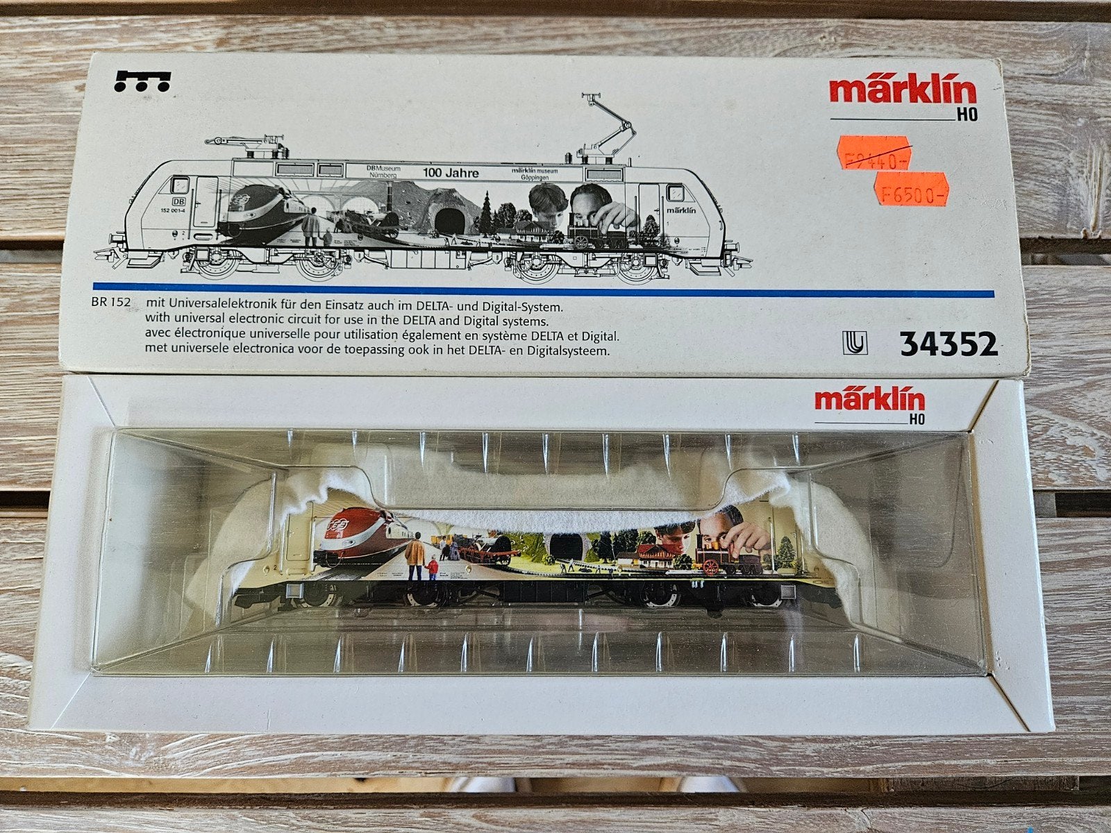 Märklin 34352 Br152 „DB Museum”, Wisselstroom, Gebruikt, Locomotief, Ophalen of Verzenden