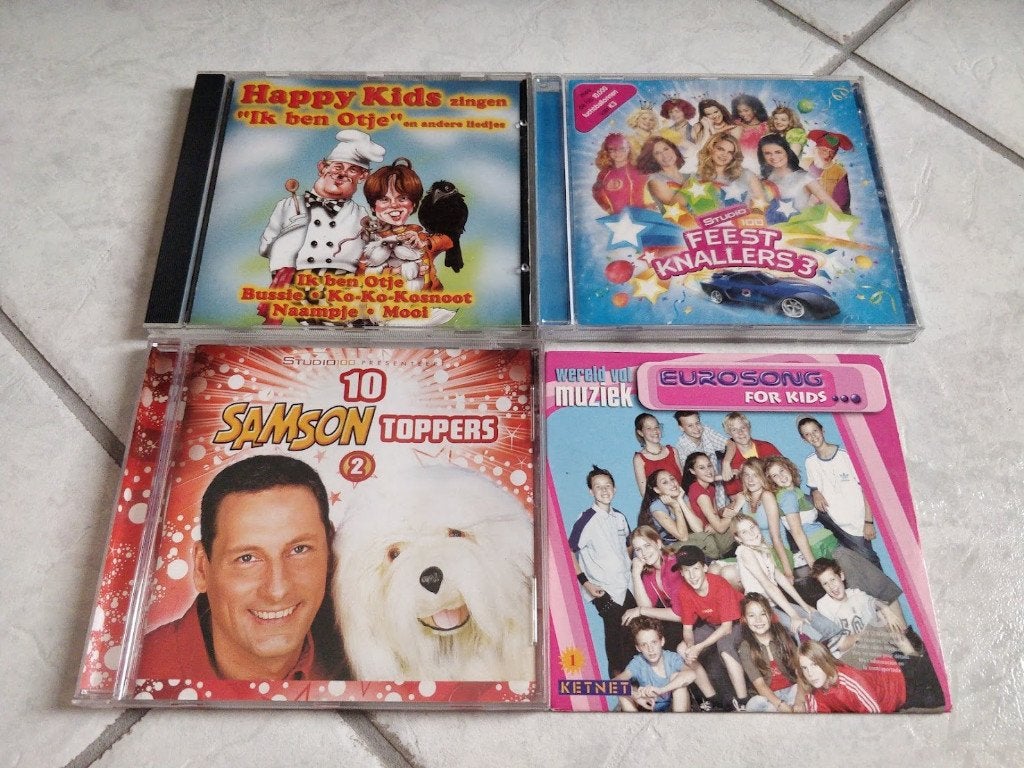 Kinder CD's, Ophalen of Verzenden, Zo goed als nieuw, Muziek, Inclusief boekje