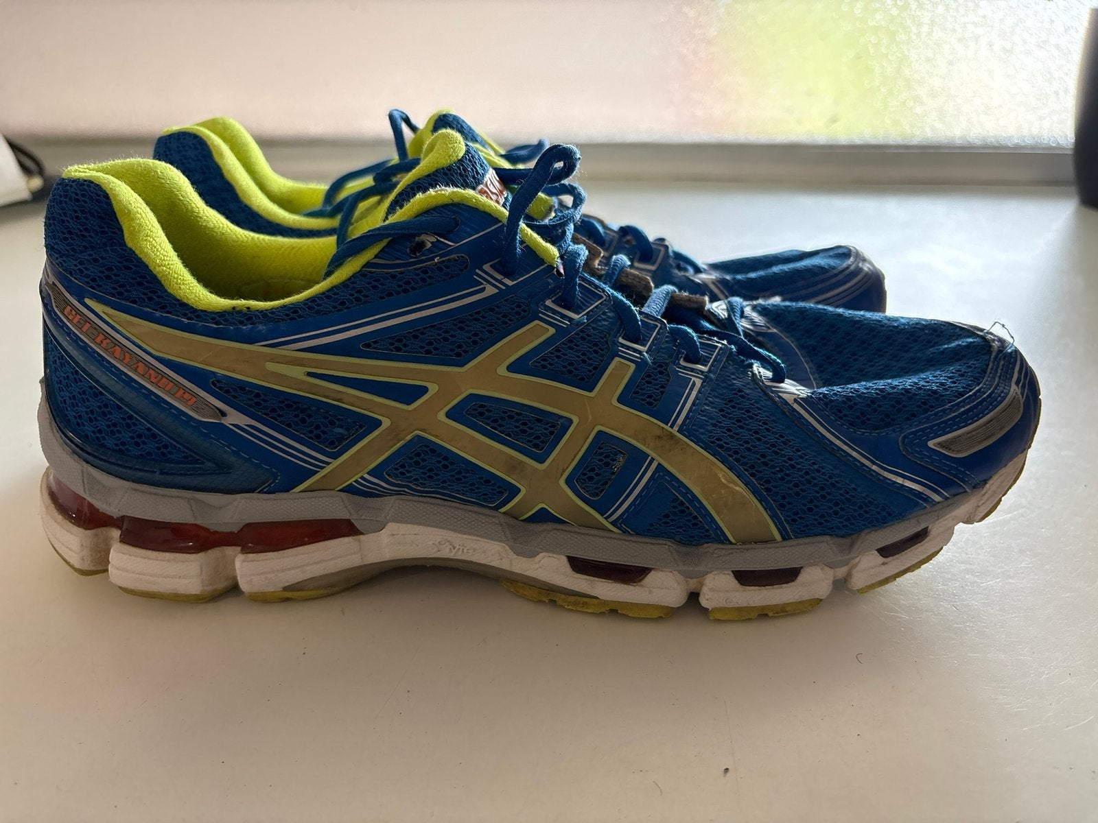 Chaussures de running / trail Saucony ISO Series, Ophalen of Verzenden, Zo goed als nieuw, Hardlopen, Saucony