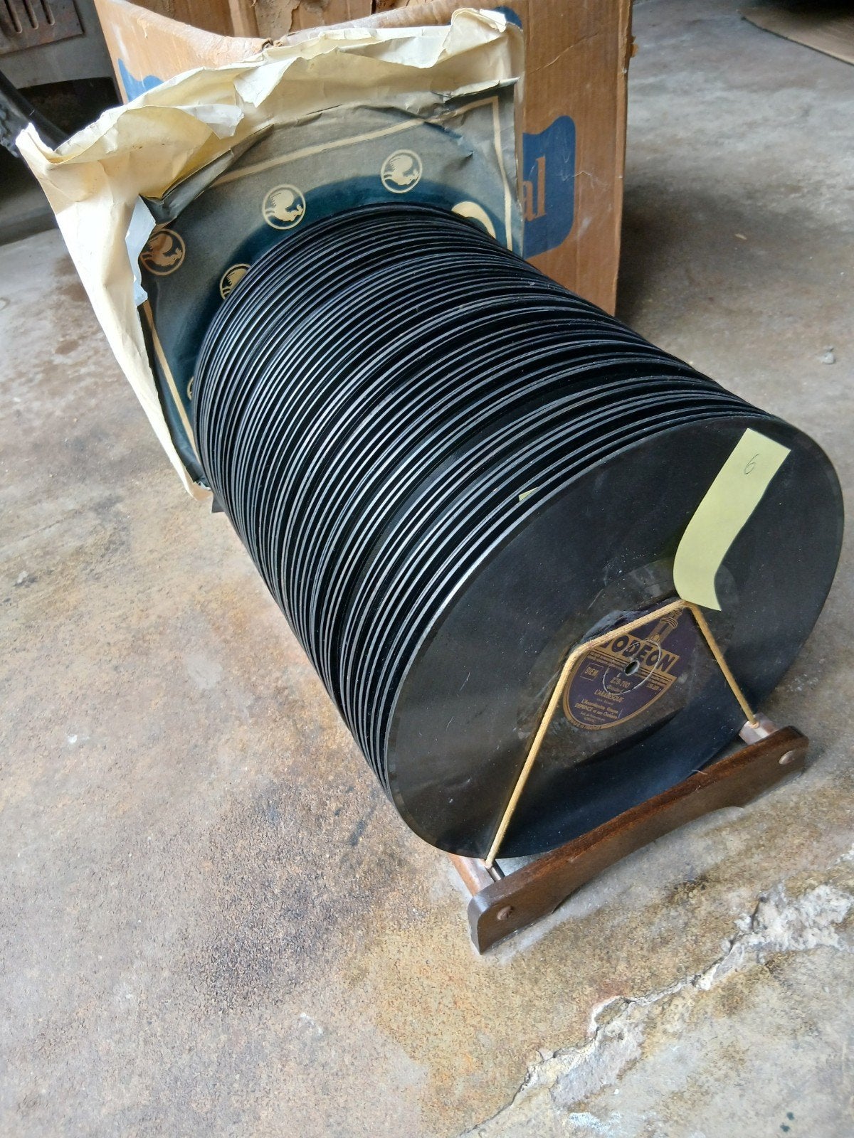 Disques pour gramophone, Enlèvement