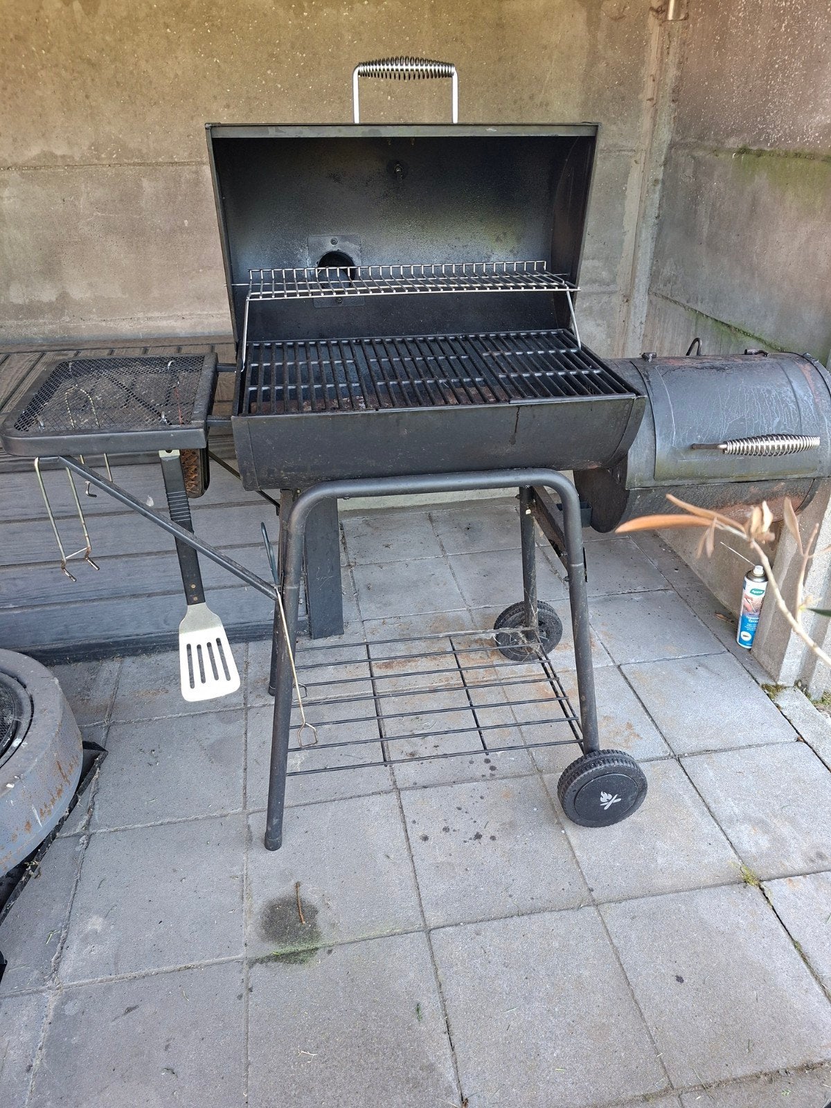 Houtskool BBQ Grill, Tuin en Terras, Ophalen
