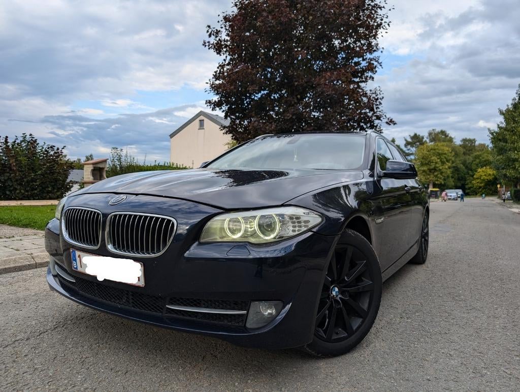 BMW 530D xdrive automatique ( Ne démarre pas ), Auto's, Automaat, Euro 5, Beige, Adaptieve lichten