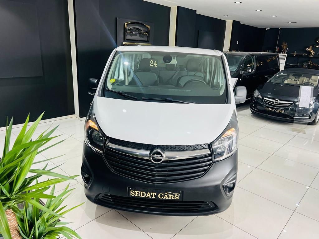 Opel Vivaro B 1.6 DIESEL EURO 6C 8 ZIT PLAATSEN, Auto's, 4 deurs, Stof, Euro 6, 89 kW
