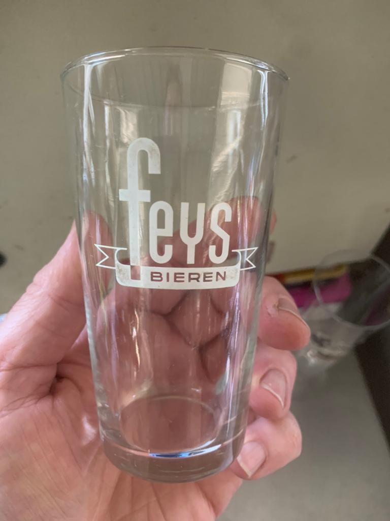 1 glas Feys bieren, Verzamelen, Glas en Drinkglazen, Ophalen, Zo goed als nieuw