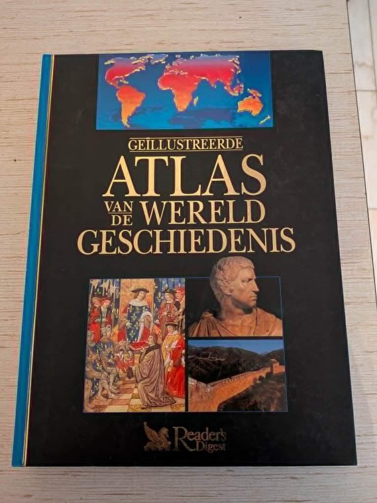 Atlas van de Wereld Geschiedenis, Ophalen of Verzenden, Zo goed als nieuw