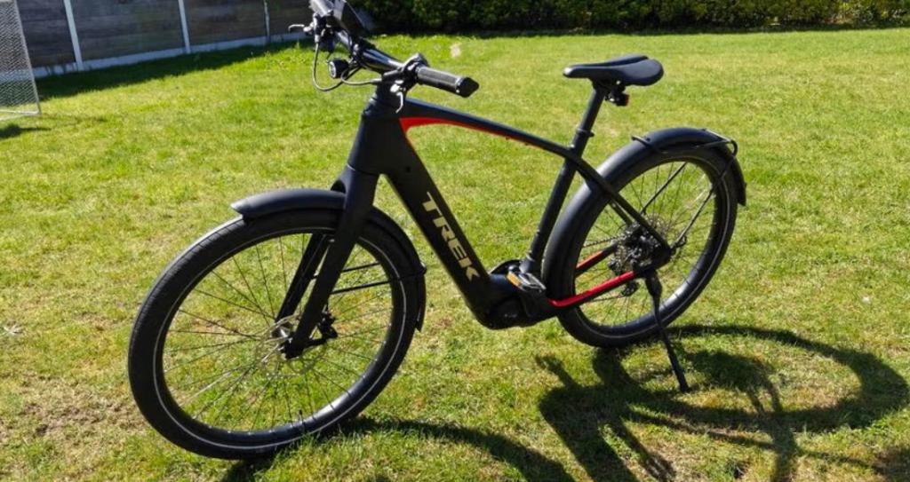 Trek Allant + 9.9 – Bosch - Topstaat, Fietsen en Brommers, Ophalen, Zo goed als nieuw, 50 km per accu of meer, Overige merken