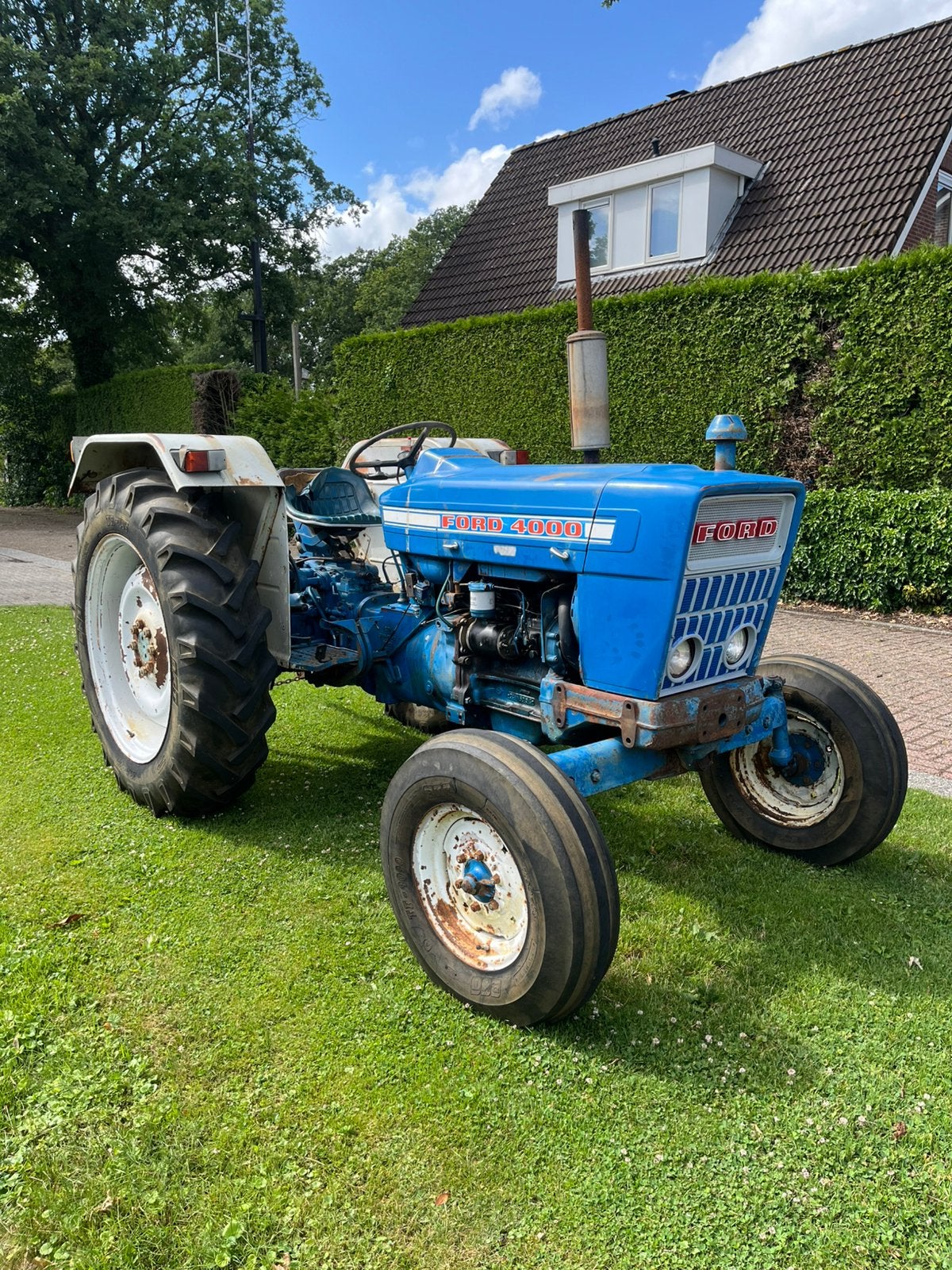 Ford tractoren gezocht met of zonder defect., Enlèvement, Ford