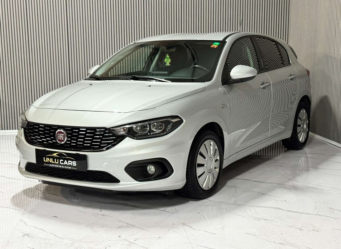 FIAT TIPO 2017 111.000KM TOPSTAAT, Autos, Fiat, Argent ou Gris, Achat, Entreprise, Boîte manuelle