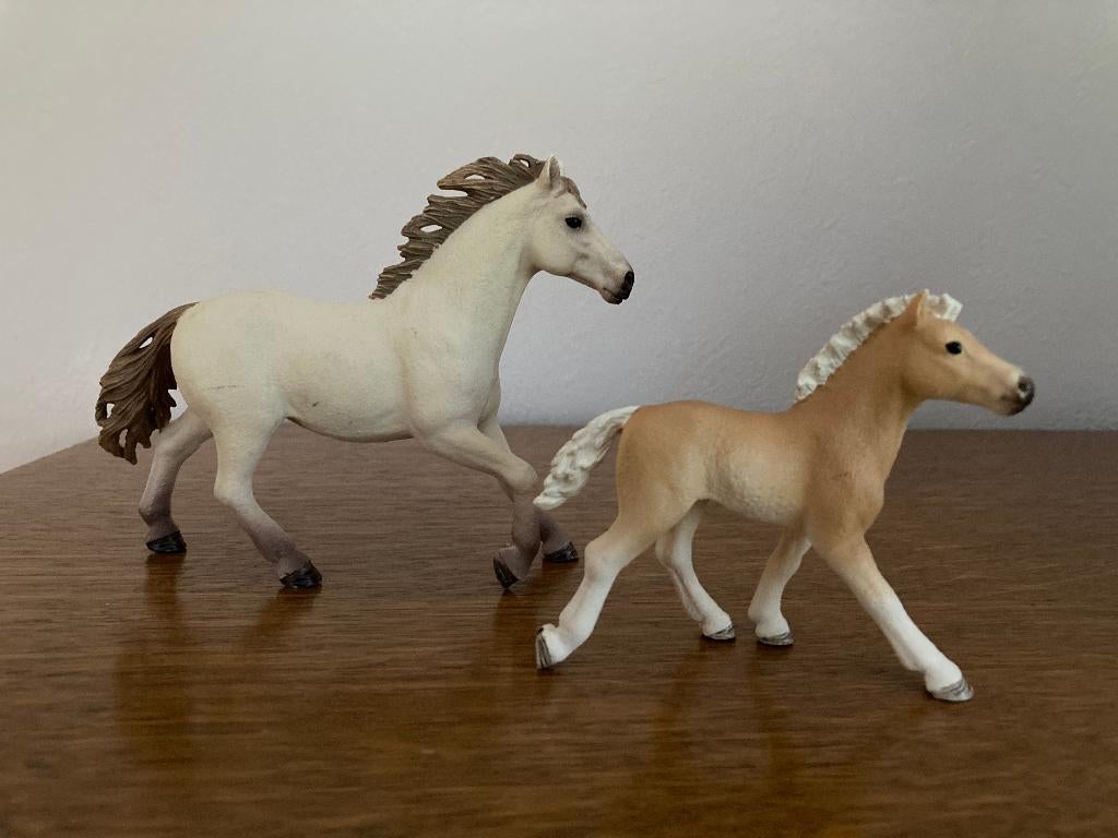 Schleich paard en veulen, Collections, Collections Animaux, Enlèvement ou Envoi, Comme neuf, Cheval, Statue ou Figurine