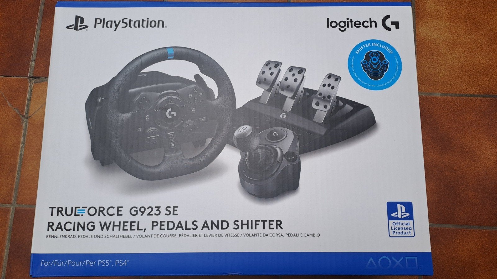 steering wheel ps4 ps5 + play seat foldable, Games en Spelcomputers, Spelcomputers | Sony Consoles | Accessoires, Ophalen