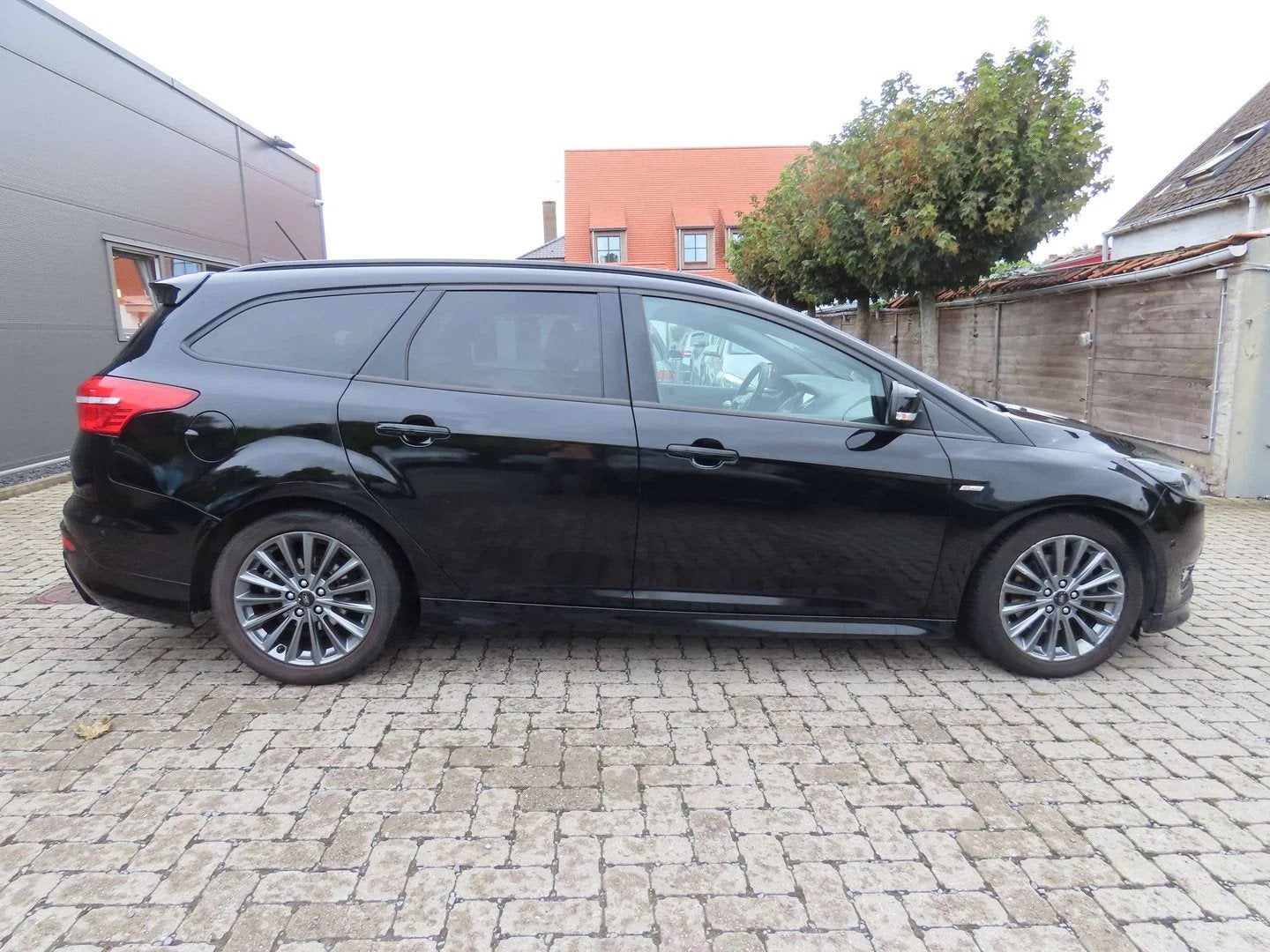 Ford Focus Focus 1.5 EcoBoost ST Line, Autos, Achat, Entreprise, Boîte manuelle, 5 portes