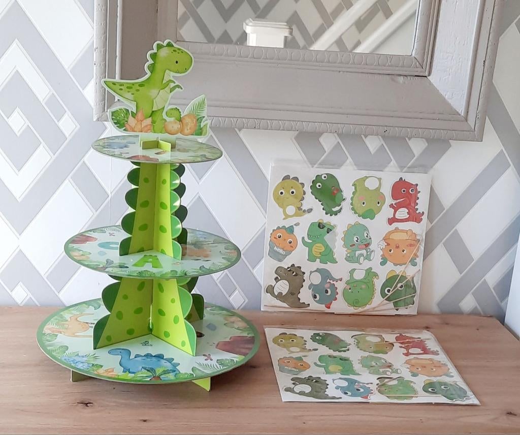 Dinosaurus cupcakestandaard met 3 niveaus, Ophalen of Verzenden, Zo goed als nieuw