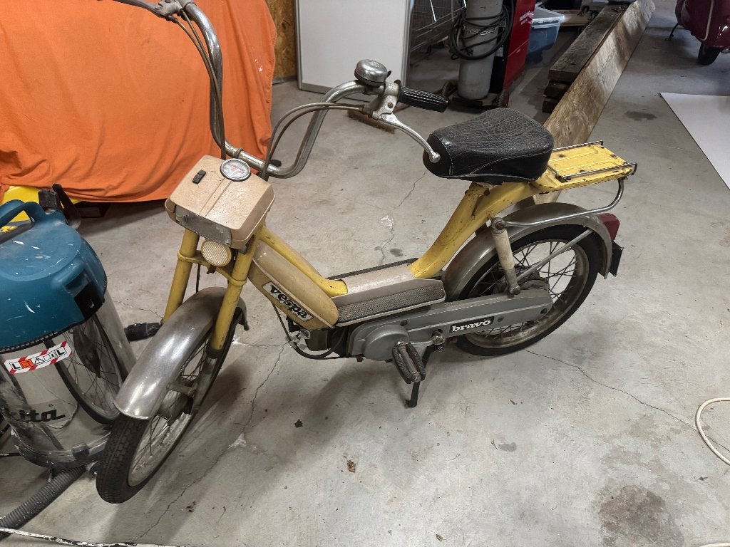 vespa ciao bravo 1973, Fietsen en Brommers, Brommers | Vespa, Ophalen, Gebruikt, Ciao, Klasse B (45 km/u)