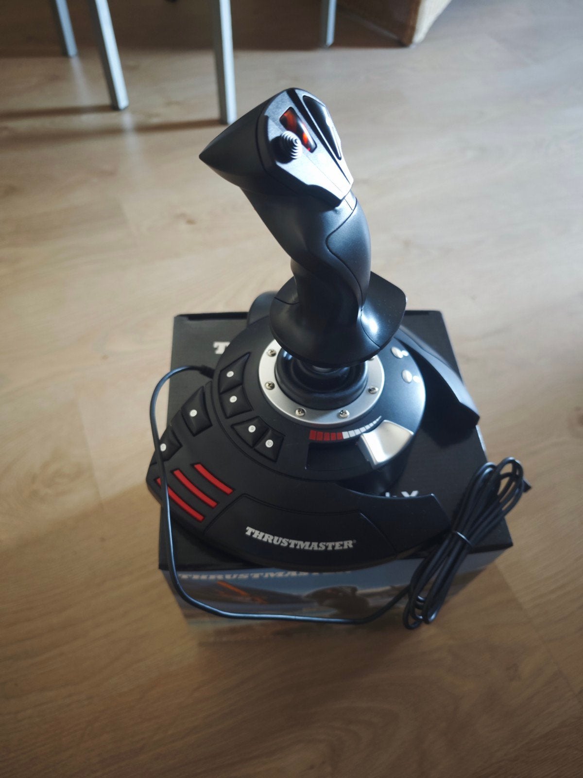Joystick Thrustmaster T.Flight Stick X (comme neuf), Informatique & Logiciels, Enlèvement ou Envoi