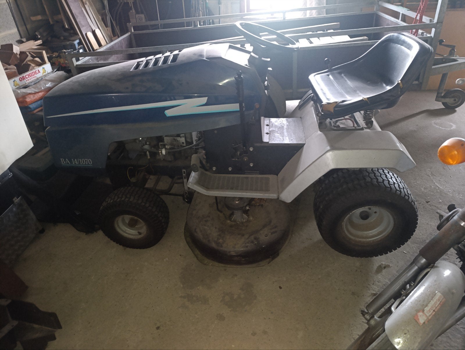 Zitmaaier Craftmaster BA 14/1070, Ophalen