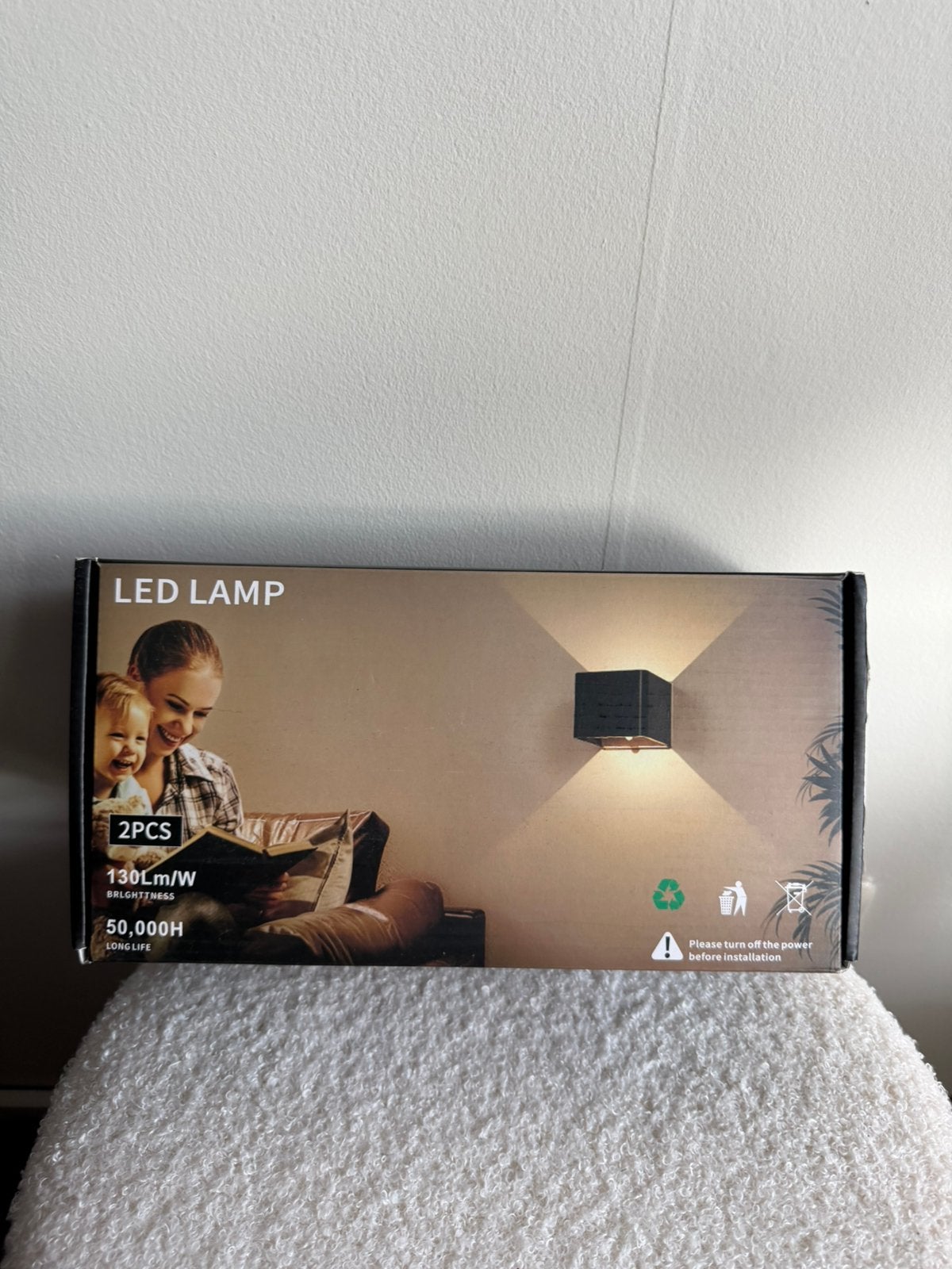 2 Industriële Wandlampjes - USB Oplaadbaar, Ophalen, Zo goed als nieuw