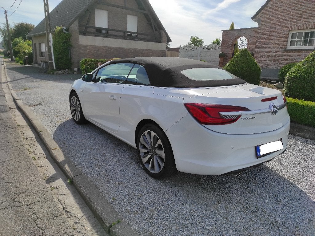 Opel Cascada - 2018 - 1.4 turbo - 140 ch, Autos, Achat, Euro 6, Cabriolet, Boîte manuelle